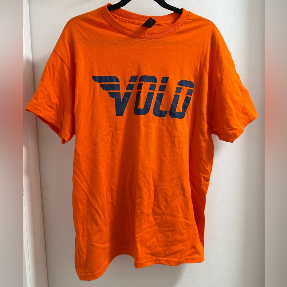 Gildan Orange Short Sleeve Tee with Blue Graphic